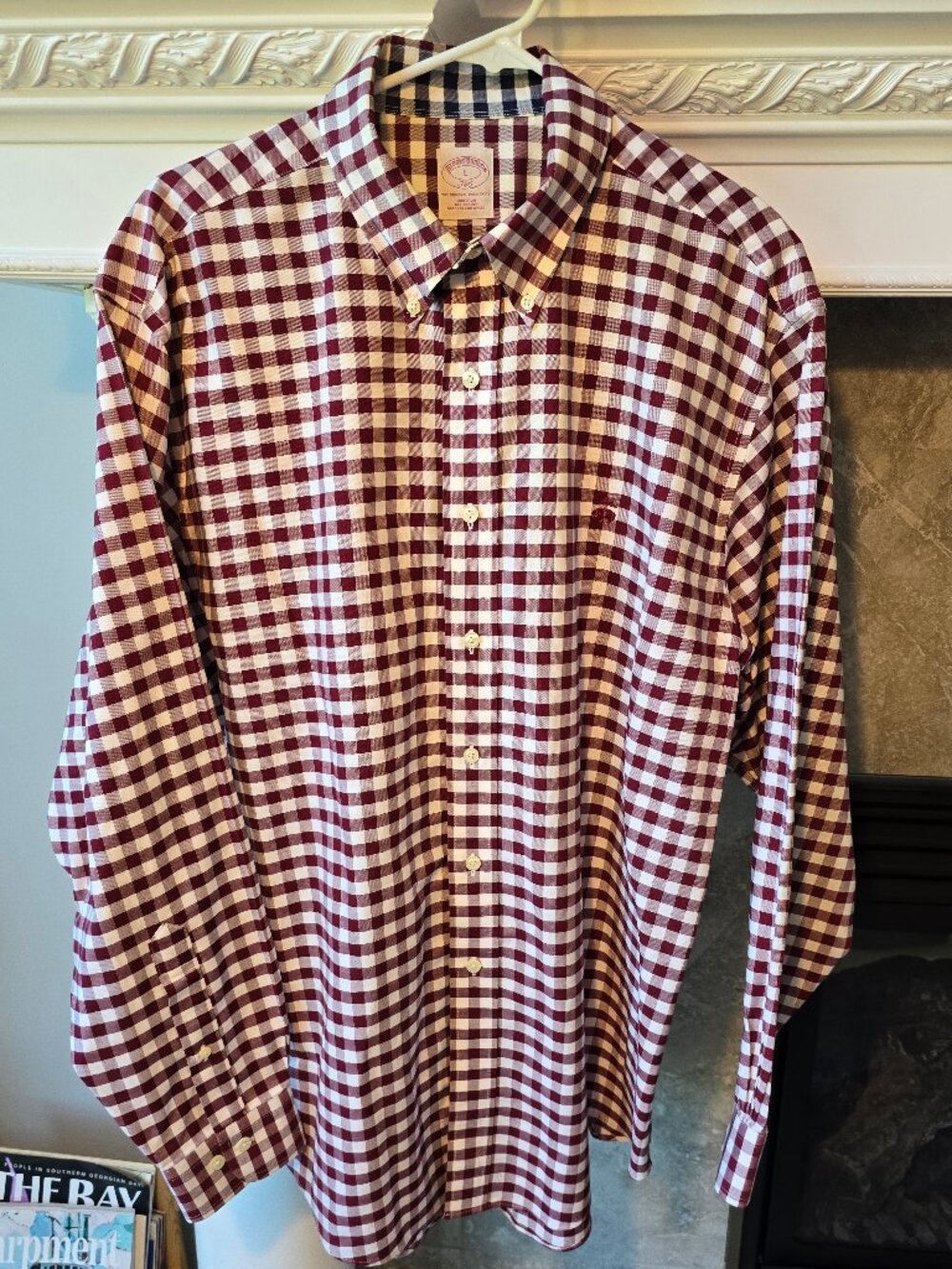 Brooks Brothers button-up dress shirt slim fit large